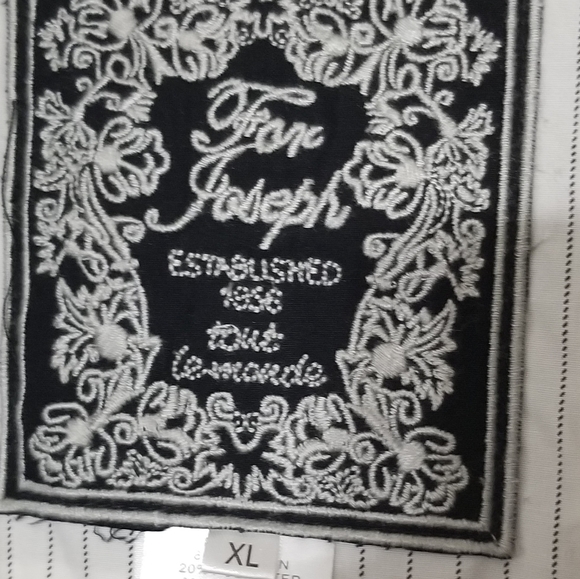 Jacket - Picture 2 of 3